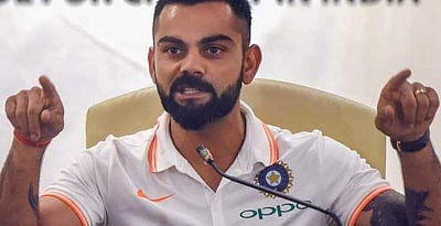 பட்டாசு வெடிக்க வேண்டாம்: ஆஸ்திரேலியாவில் இருந்தபடி கோலி வாழ்த்து