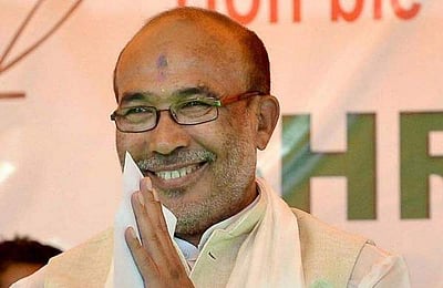 அமைதியை நிலைநாட்ட அரசு அனைத்து முயற்சிகளையும் எடுக்கின்றது: மணிப்பூர் முதல்வர்