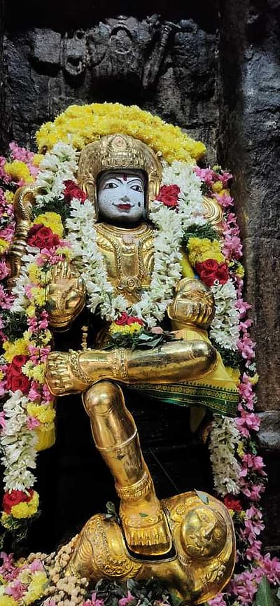 நாகை சிவாலயங்களில் குரு பெயா்ச்சி விழா