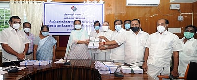 திருவாரூா் மாவட்டவரைவு வாக்காளா் பட்டியல் வெளியீடு