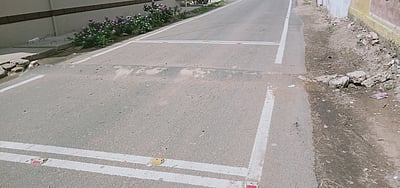 சாத்தான்குளத்தில் ஒரே தெருவில் அதிக வேகத்தடைகளால் அவதி