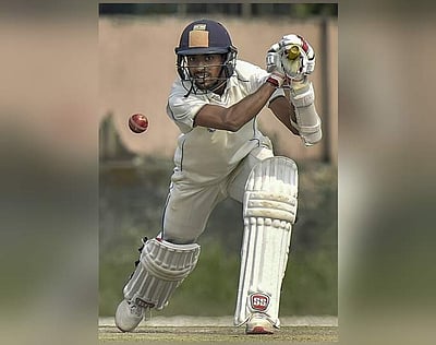 பெங்கால் கிரிக்கெட் கேப்டன் அபிமன்யூ ஈஸ்வரனுக்கு கரோனா