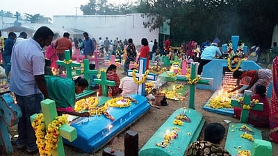 கல்லறைத் திருநாள் வழிபாடு