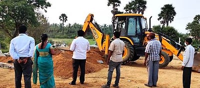 நாட்டறம்பள்ளி அருகே ஆக்கிரமிப்பு நிலம் மீட்பு