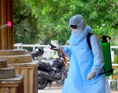 பாகிஸ்தானில் அதிகரிக்கும் கரோனா பாதிப்பு; புதிதாக 1,123 பேருக்குத் தொற்று