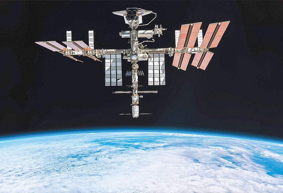 எதிர்கால விண்வெளி சுற்றுலாத்தலம்!