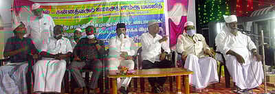 சாத்தான்குளத்தில் மீலாது நபி விழா