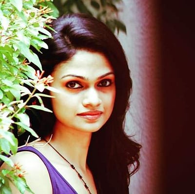 பிக் பாஸ் இல்லத்துக்குள் நுழைந்தார் பாடகி சுசித்ரா: ரசிகர்கள் எதிர்பார்ப்பு நிறைவேறுமா?