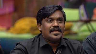பிக் பாஸ் போட்டியிலிருந்து வெளியேறினார் பாடகர் வேல்முருகன்