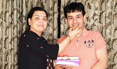 14 வயதில் பட்டதாரியான முதல் இந்திய சிறுவன்!