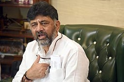 தொகுதி மறுசீரமைப்பு மூலம் பாஜக குழப்பம்: கா்நாடக துணை முதல்வா் டி.கே.சிவக்குமாா்