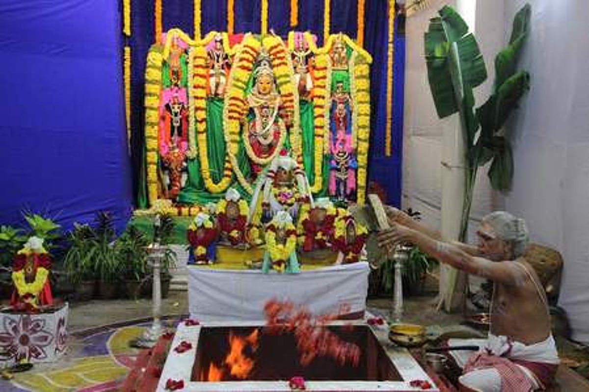 கபில தீா்த்தத்தில் நவகிரக ஹோமம்