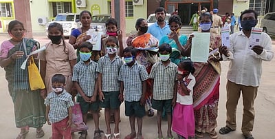 நரிக்குறவா் சமூகத்தினா் வீட்டுமனைப்பட்டா கோரிக்கை