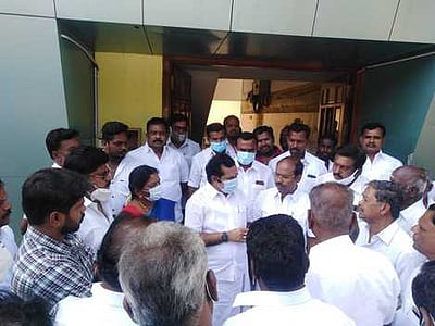 துறையூரில் அதிமுக ஆலோசனைக் கூட்டம்