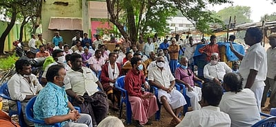 காந்தி மாா்க்கெட்டை திறக்கக் கோரி  வேலைநிறுத்தம் : சில்லறை வியாபாரிகள் சங்கம்பங்கேற்காது