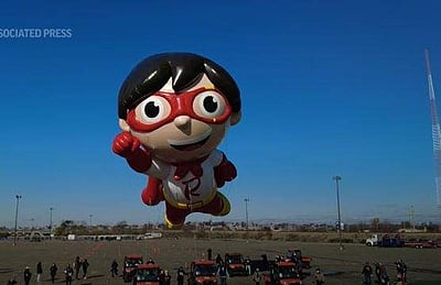 ஆளில்லா அணிவகுப்பு: தொலைக்காட்சியில் காணலாம்