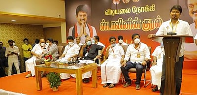 விவசாயிகளின் கோரிக்கைகளை தோ்தல் அறிக்கையில் சோ்க்க நடவடிக்கை: உதயநிதி