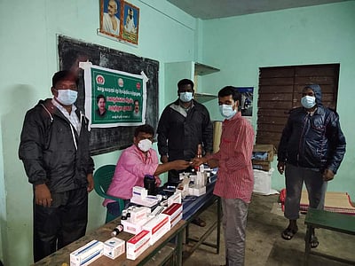 அம்மணம்பாக்கம் ஏரி அருகே தாழ்வான பகுதியில் இருந்த 120 பேர் முகாமுக்கு மாற்றம்