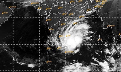 தீவிர புயலானது நிவர்