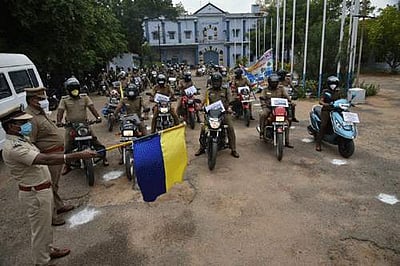 சிறைகளில் கரோனா பரவலைத் தடுக்க தொடர் நடவடிக்கை: சிறைத்துறை டிஐஜி த.பழனி தகவல்