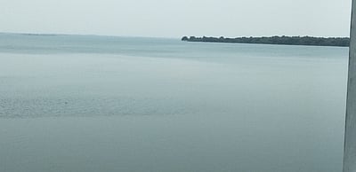 பூண்டி, புழல் ஏரிகளில் தலைமைப் பொறியாளர் ஆய்வு