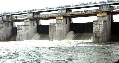 செம்பரம்பாக்கம் ஏரியில் நீர் திறப்பு அதிகரிப்பு