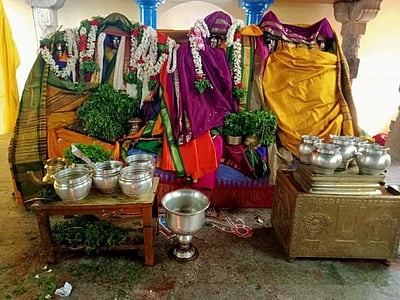 கௌசிக ஏகாதசி: ஸ்ரீவிலி.யில் விடியவிடிய 108 பட்டுப் புடவை அணிவிக்கும் வைபவ கோலாகலம்