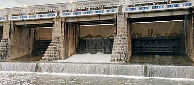 பூண்டி ஏரியிலிருந்து வினாடிக்கு 1000 கன அடி தண்ணீர் திறப்பு