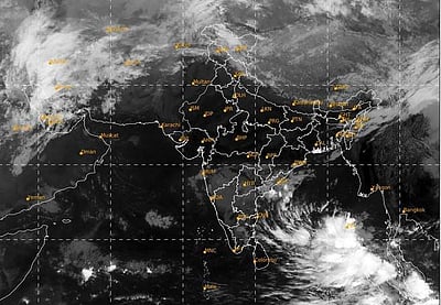 வங்கக்கடலில் காற்றழுத்த தாழ்வுப் பகுதி!