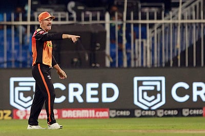 150 ரன்கள் இலக்கு: பிளே ஆஃப் சுற்றுக்கு முன்னேறுமா ஹைதராபாத்?