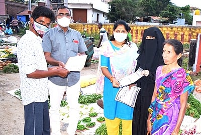 வாக்காளா் பட்டியலில் பெயா் சோ்க்க விழிப்புணா்வு நிகழ்ச்சி