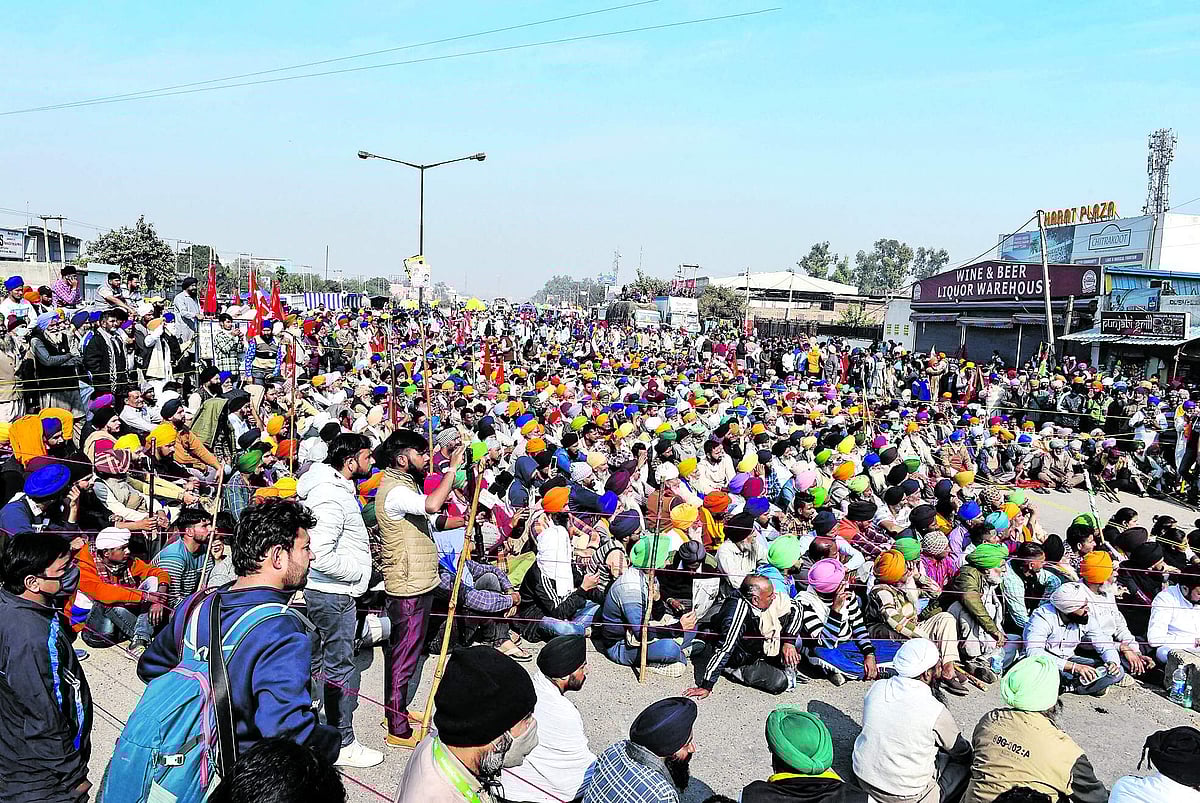 தில்லி எல்லைகள் மூடல்: அண்டை மாநில திருமணங்கள் நடைபெறுவதில் சிக்கல்!
