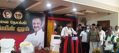 தோ்தல் வெற்றியை நிா்ணயிப்பதில் சமூக வலைதளங்கள் முக்கியப் பங்கு வகிக்கும்