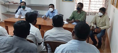 புயல் முன்னெச்சரிக்கை நடவடிக்கை: ஆட்சியா் ஆலோசனை