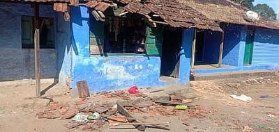 மளிகைக் கடையை சேதப்படுத்திய யானைகள்