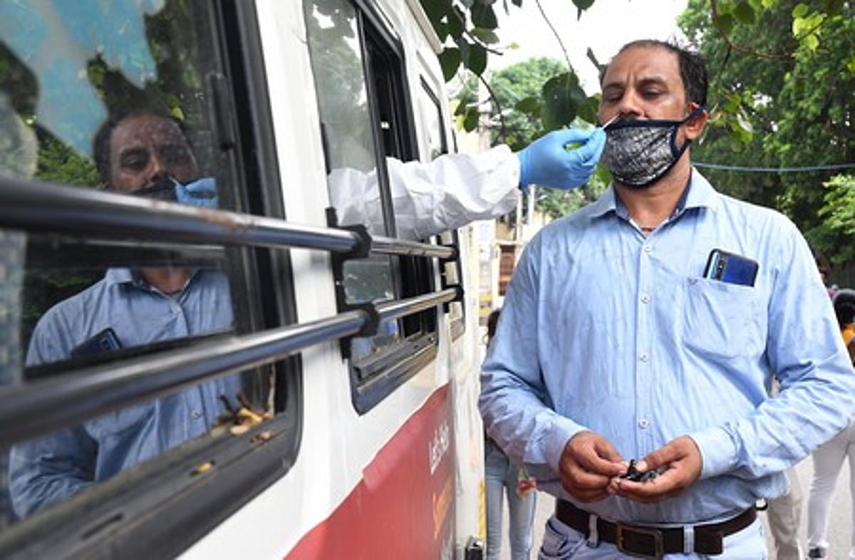 சந்தைப் பகுதிகளில் கரோனா பரிசோதனை தொடங்கியது: சத்யேந்தா் ஜெயின் தகவல்