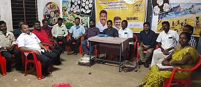 குறைக்கப்பட்டுள்ள பள்ளி பாடத்திட்டத்தை தமிழக அரசு உடனே வெளியிட வேண்டும்: தமிழ்நாடு ஆசிரியர் முன்னேற்ற சங்கம் தீர்மானம்