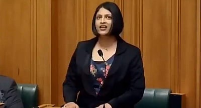 நியூசிலாந்து நாடாளுமன்றத்தில் மலையாளத்தில் பேசிய இந்திய வம்சாவளி எம்.பி