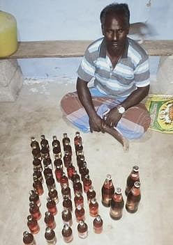 வீரகனூரில் மதுவிற்றவரை கைது செய்த தனிப்படை