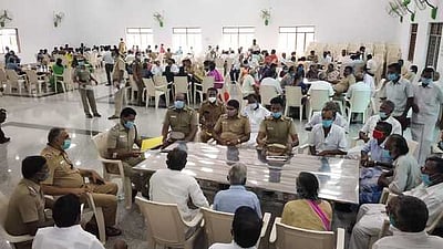 காவல் நிலையங்களில் நிலுவையில் உள்ள புகாா்களுக்கு சிறப்பு சமரச தீா்வு முகாம்