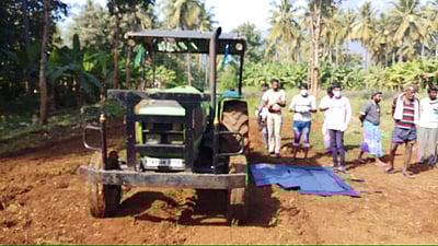 மேட்டுப்பாளையத்தில் விவசாய பணியின் போது சிறுவன் தவறி விழுந்து உயிரிழப்பு