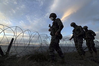 ஜம்மு - காஷ்மீரில் பாக். அத்துமீறல்: பாதுகாப்புப்படை அதிகாரி வீர மரணம்