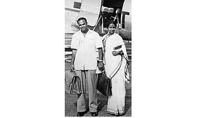 இந்தியப் பெண் விமானிகளுக்கு முன்னோடி