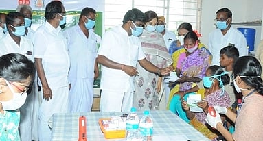 அன்னவாசல் ஒன்றியத்தில் கண் பரிசோதனை முகாம்