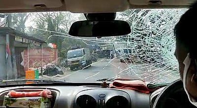 ஜெ.பி.நட்டா வாகனம் மீது தாக்குதல்: உள்துறை செயலரிடம் அறிக்கை சமர்பிப்பு