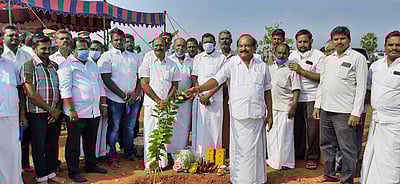 பவானி, காவிரி ஆற்றங்கரையில் வசிக்கும் மக்களுக்கு அடுக்குமாடி குடியிருப்புகள்