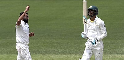 பகலிரவு பயிற்சி ஆட்டம்: இந்திய அணி முதலில் பேட்டிங்