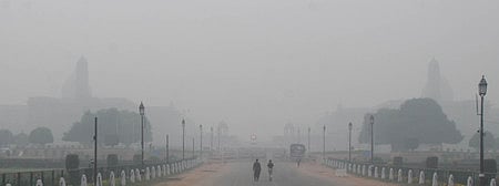 தில்லியில் மிதமான மழை: குளிரின் தாக்கம் அதிகரிப்பு!