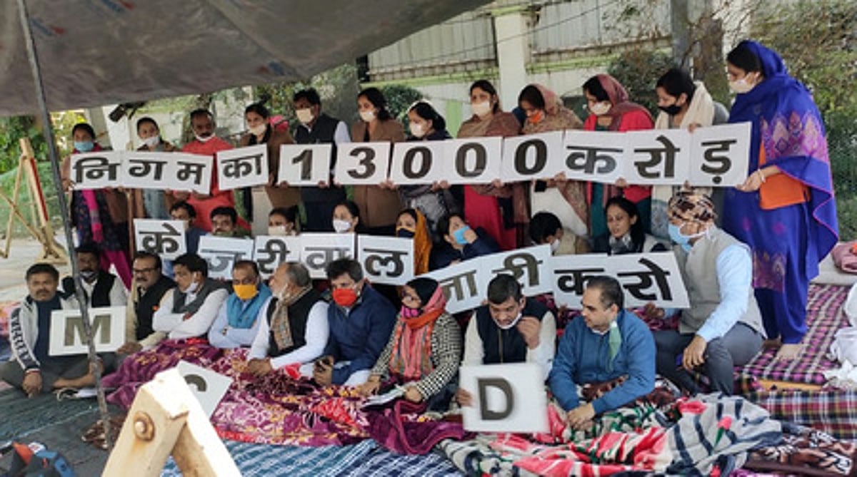 கேஜரிவால் இல்லம் அருகே சிசிடிவி கேமராக்கள் சேதம்: முதல்வா் அலுவலகம் குற்றச்சாட்டு