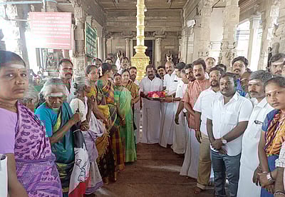 தினகரன் பிறந்த நாள் விழா